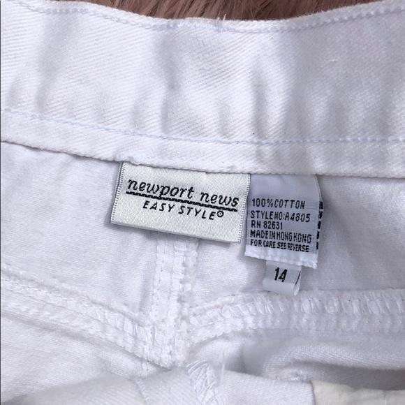 VTG Newport News Hi-Rise White Shorts - Picture 4 of 6